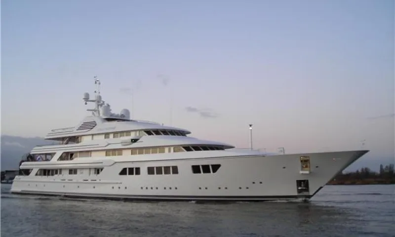 Super yacht ocean victory voorzien van Speedheat elektrische vloerverwarming