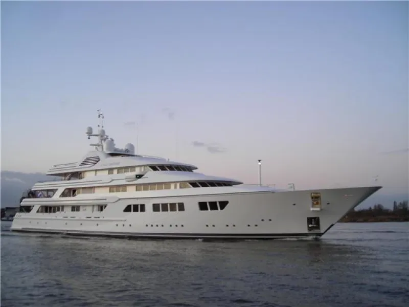 Super yacht ocean victory voorzien van Speedheat elektrische vloerverwarming