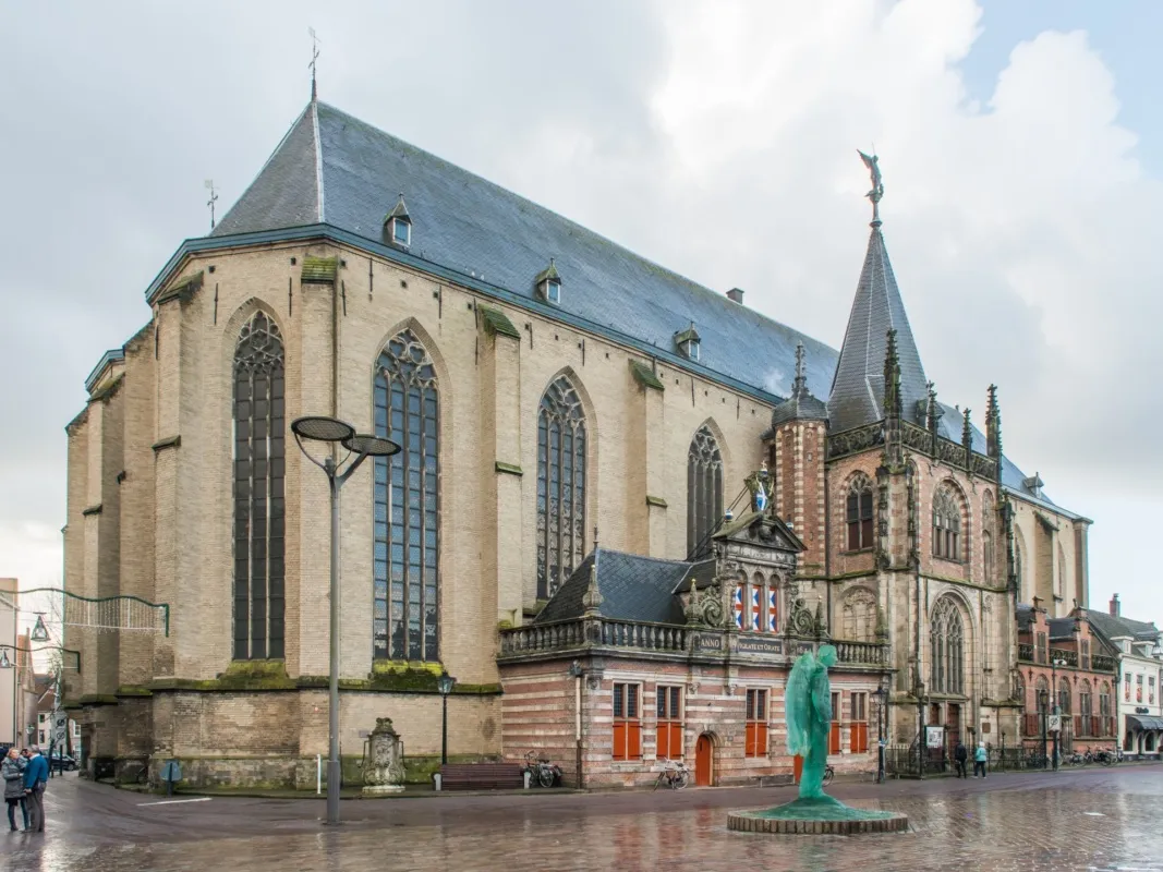 De grote kerk in Zwolle verwarmd met Speedheat