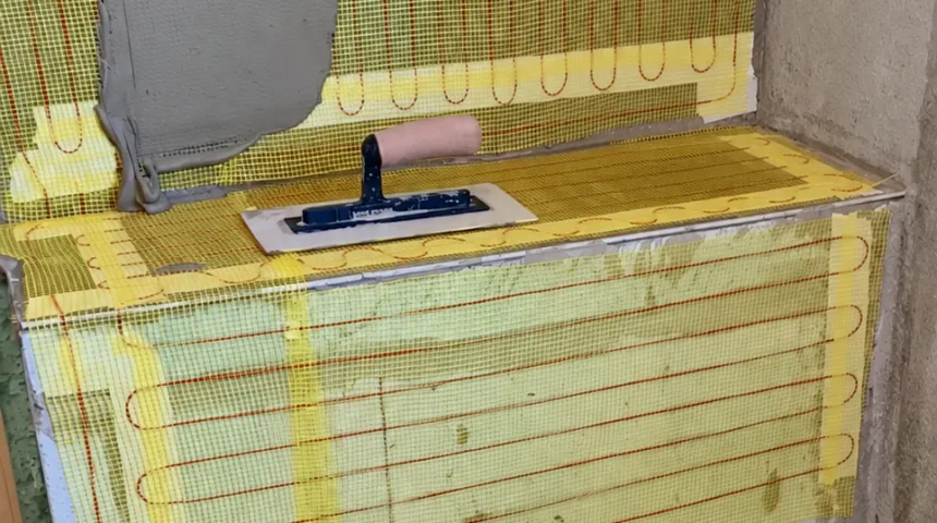 Speedheat elektrische wandverwarming zitbankje badkamer